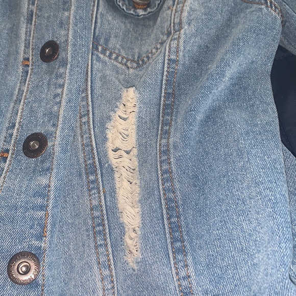 Denim jacket - Picture 3 of 7